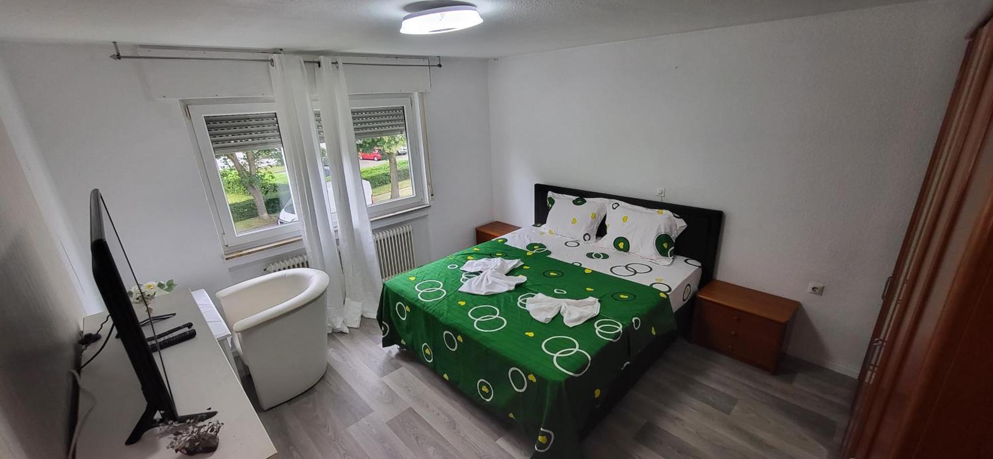 Gemuetliches Loft 150 M Von Slk Klinikum Boeckingen Apartment Heilbronn Ngoại thất bức ảnh